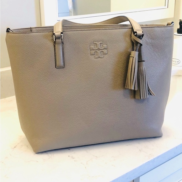 Tory Burch Thea Zip Tote in French Gray - Picture 6 of 6